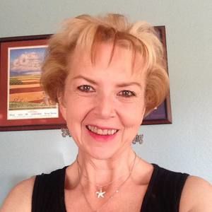 Meet your Posher, April